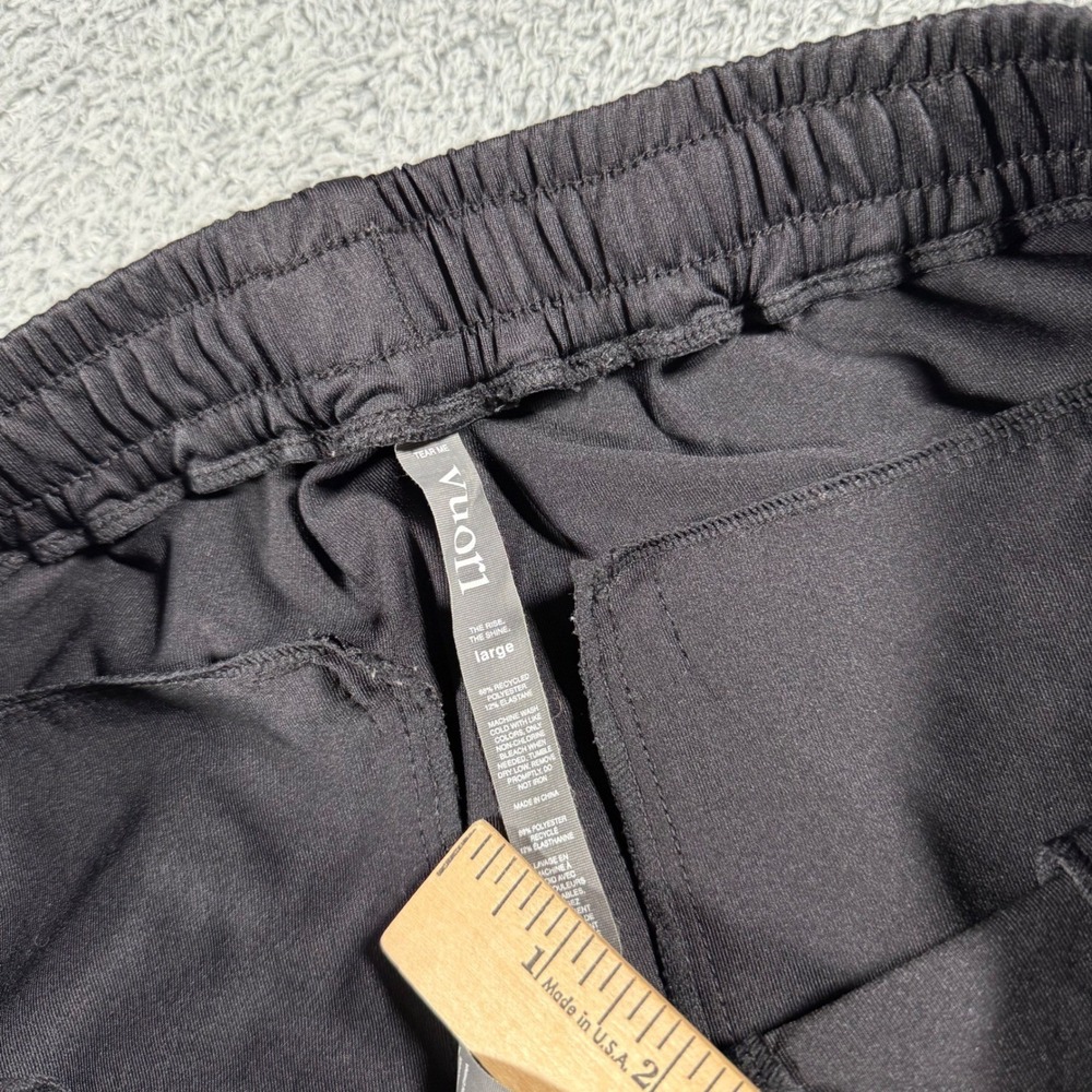 Vuori Sunday Performance Joggers Mens Large Black Athletic Sweatpants Zip Pocket - Picture 3 of 7